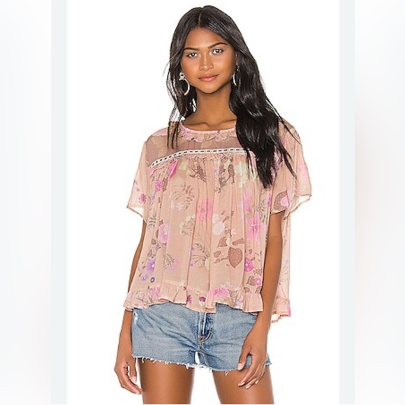 Spell Tops - SPELL & THE GYPSY COLLECTIVE Wild Bloom shirt in blush